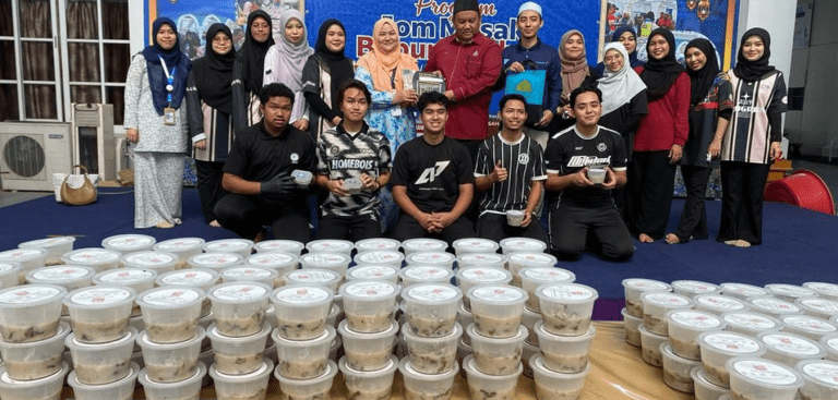 More Than a Meal: UCYP University Unites Communities Through “JomMasakBuburLambuk”